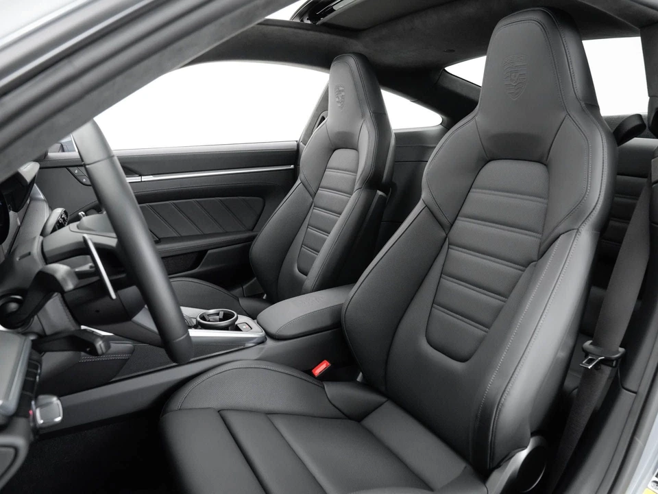 2023 Porsche 992 Turbo - Image 15 of 31