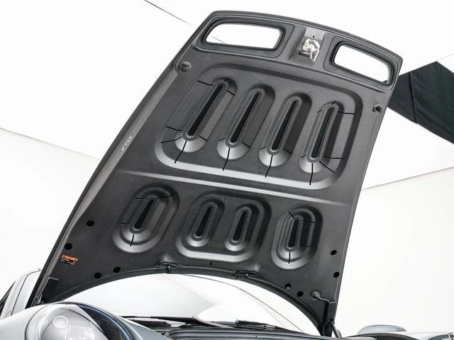 2024 Porsche 992 GT3 - Image 5 of 31