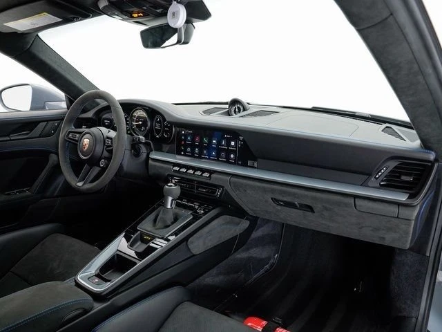 2024 Porsche 992 GT3 - Image 25 of 31