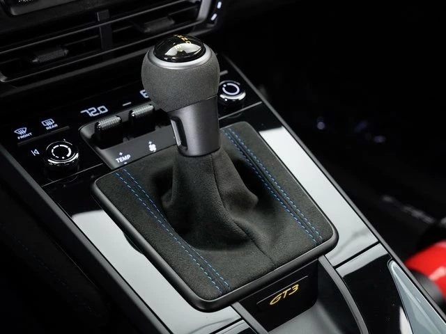 2024 Porsche 992 GT3 - Image 24 of 31
