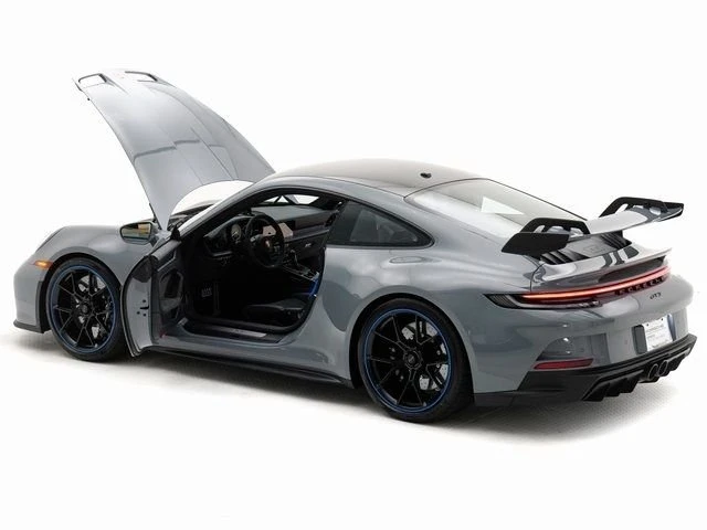 2024 Porsche 992 GT3 - Image 26 of 31