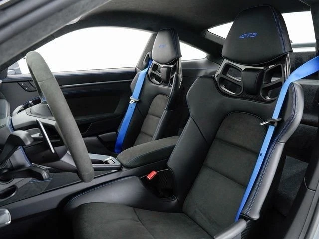 2024 Porsche 992 GT3 - Image 27 of 31