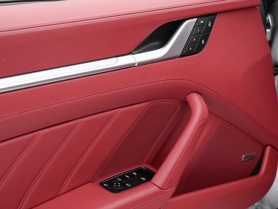 2023 Porsche 992 Turbo S - Image 8 of 31