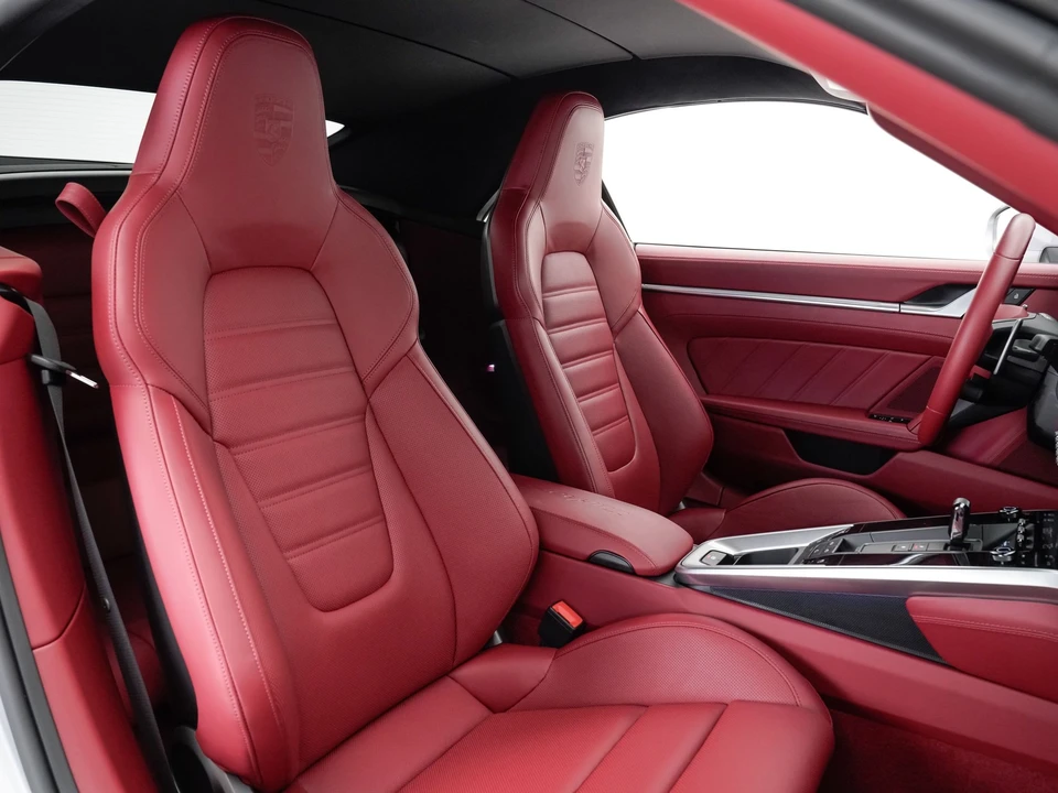 2023 Porsche 992 Turbo S - Image 19 of 31