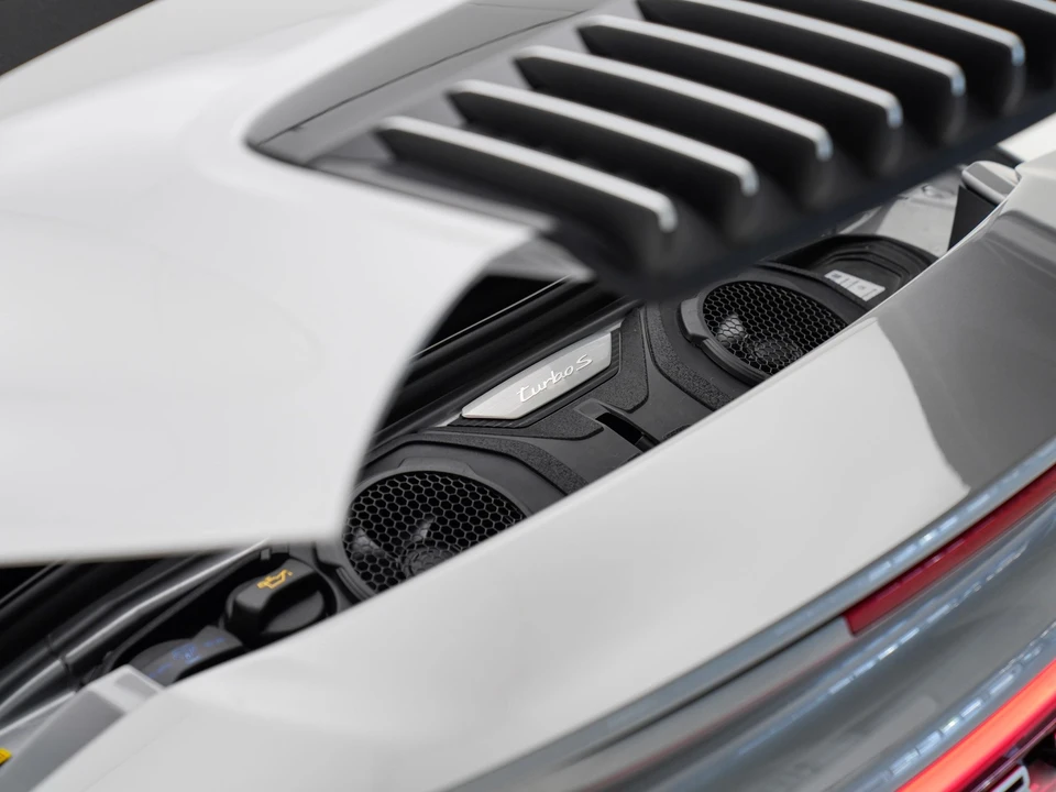 2023 Porsche 992 Turbo S - Image 28 of 31