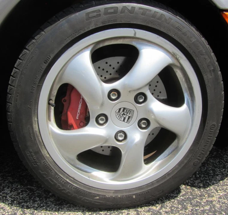 2001 Porsche 986 Boxster S - Image 25 of 31