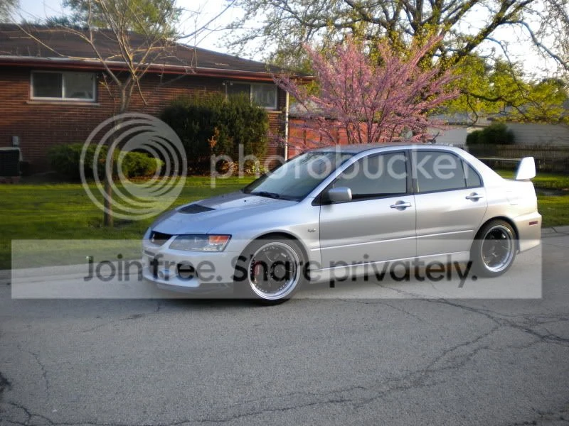 Mitsubishi Lancer Evolution IX 8th Gen - Image 4 of 10