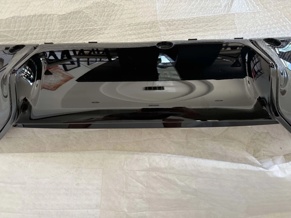 Parts & Memorabilia Bodywork - Image 3 of 11