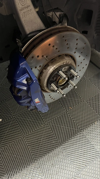 2014 Parts & Memorabilia Wheels - Image 2 of 4