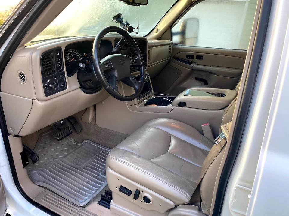 2006 Chevrolet Silverado Heavy Duty 1st Gen - Image 9 of 14