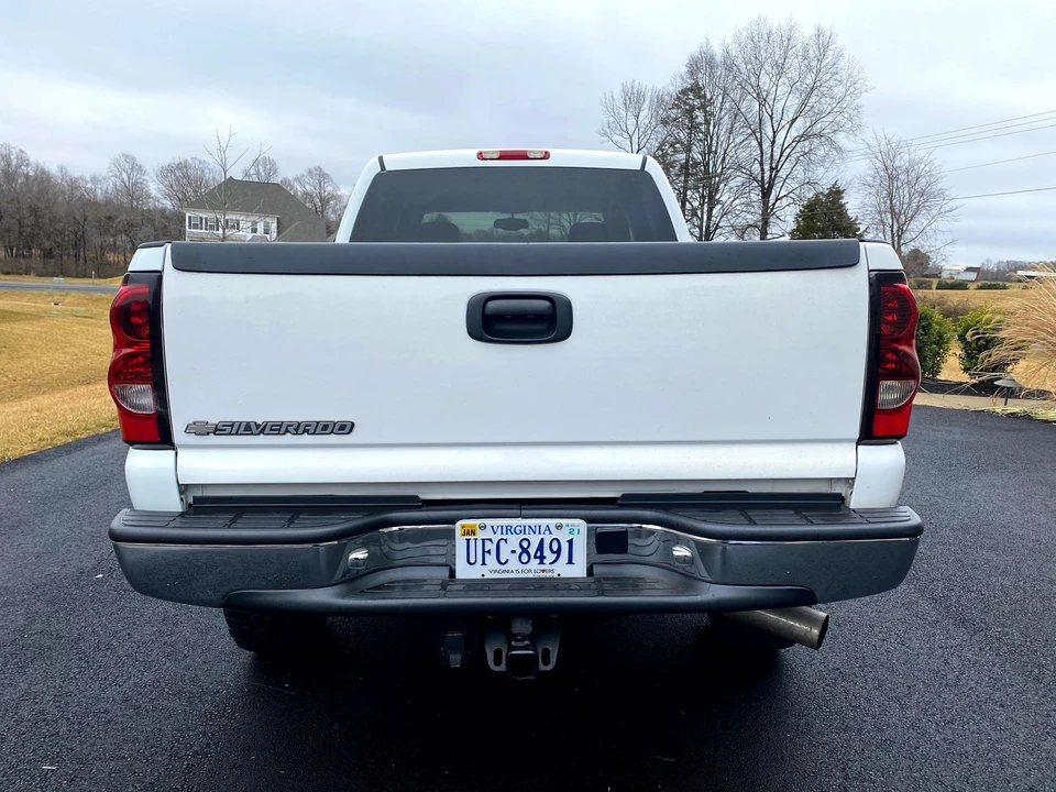 2006 Chevrolet Silverado Heavy Duty 1st Gen - Image 3 of 14
