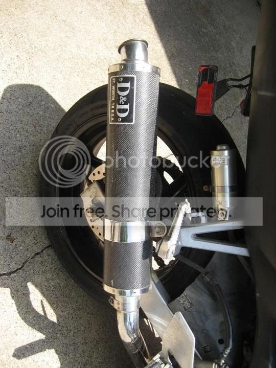 Honda CBR - Image 2 of 2
