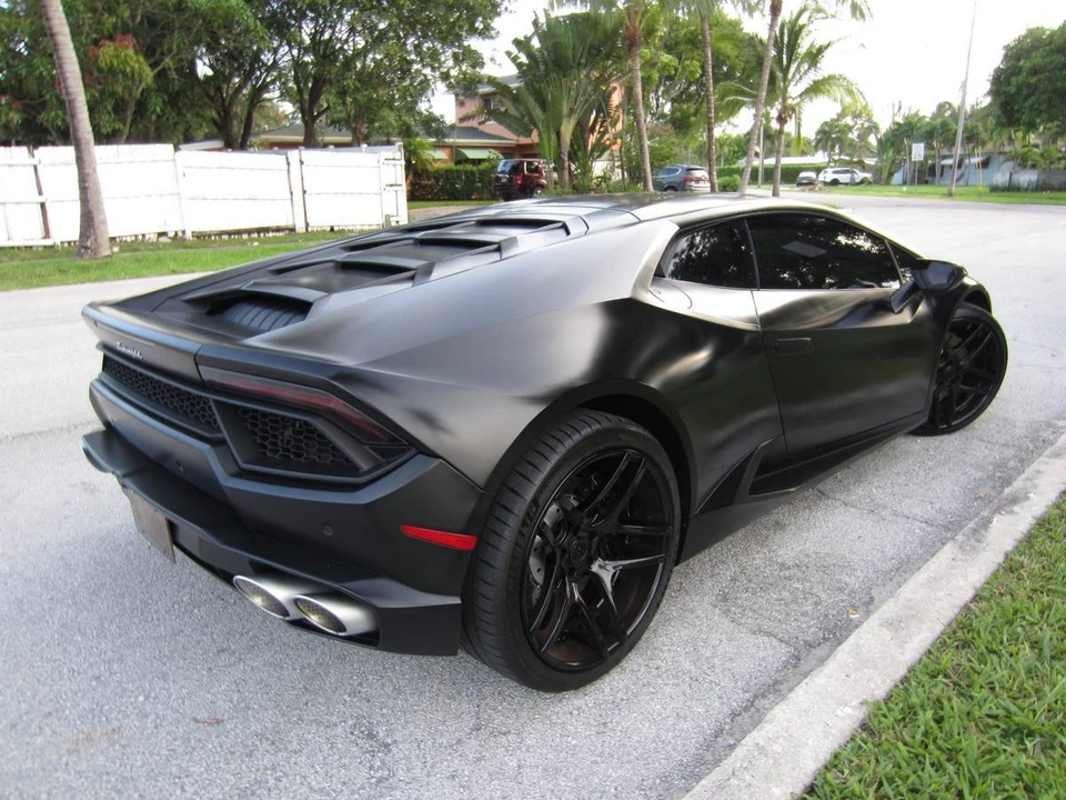 2018 Lamborghini Huracan LP580-2 - Image 2 of 19