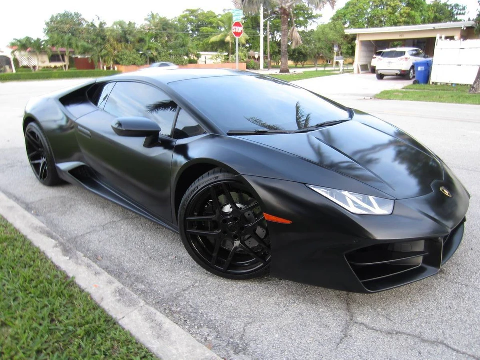 2018 Lamborghini Huracan LP580-2 - Image 3 of 19