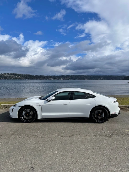2020 Porsche Taycan 4S - Image 5 of 5