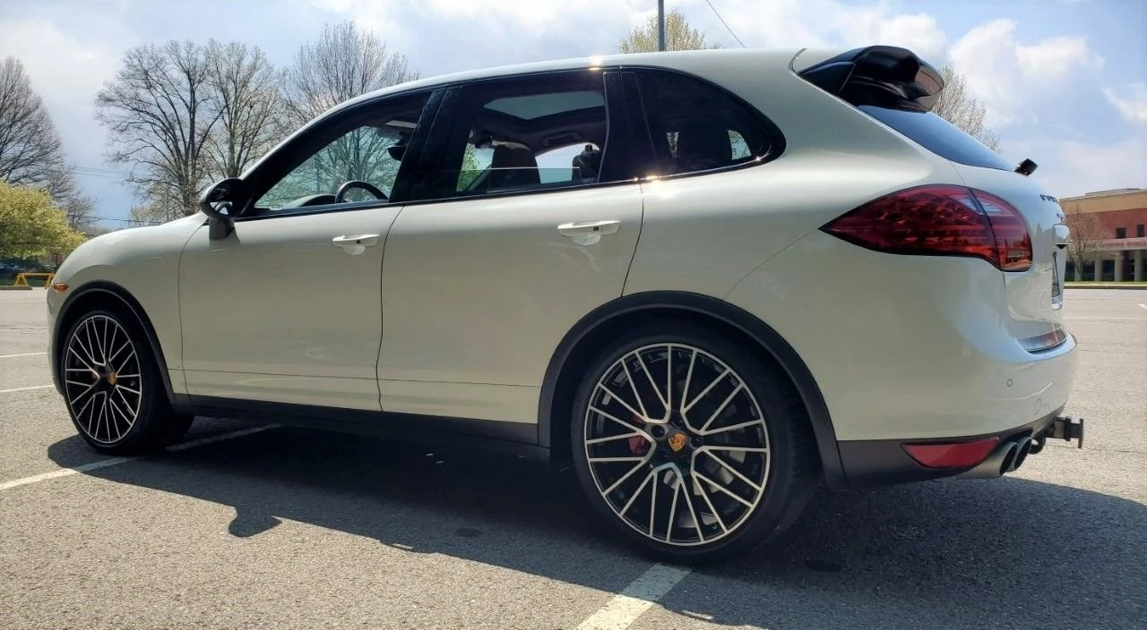 2014 Porsche 958 Cayenne Turbo - Image 3 of 19