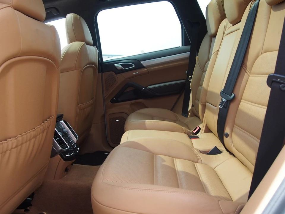 2014 Porsche 958 Cayenne Turbo - Image 18 of 19
