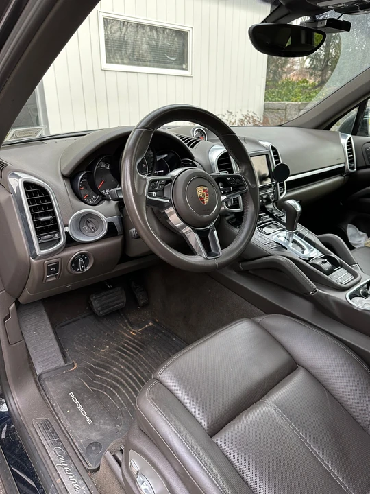 2015 Porsche 958 Cayenne Diesel - Image 6 of 7
