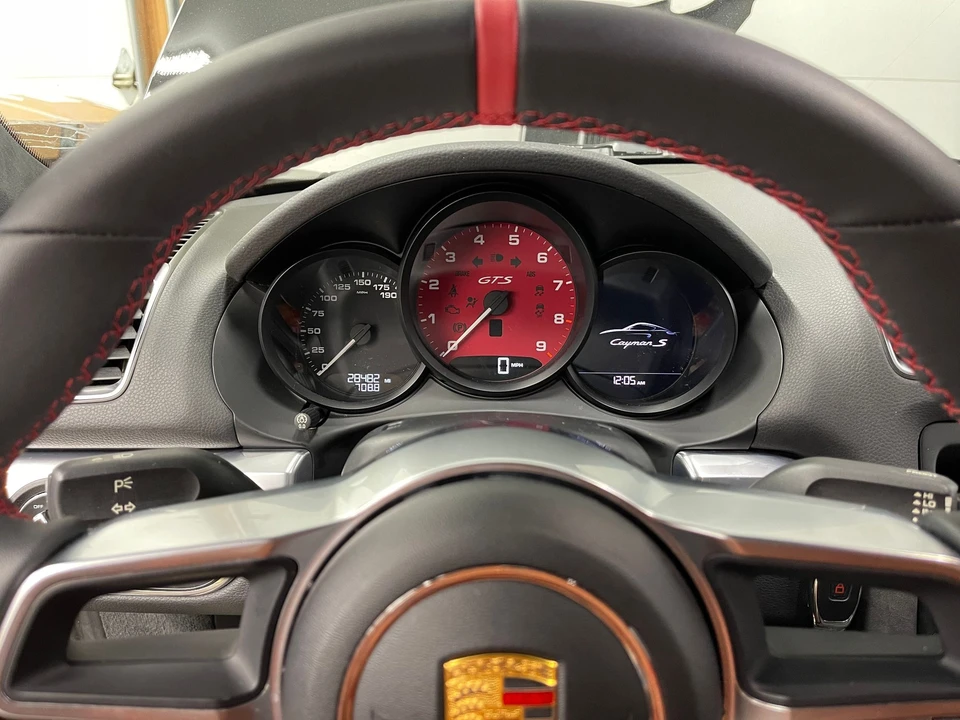 2015 Porsche 981 Cayman S - Image 3 of 18