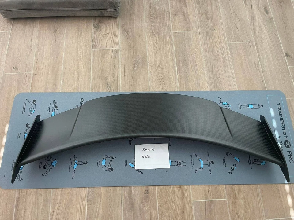 Parts & Memorabilia Bodywork - Image 2 of 9