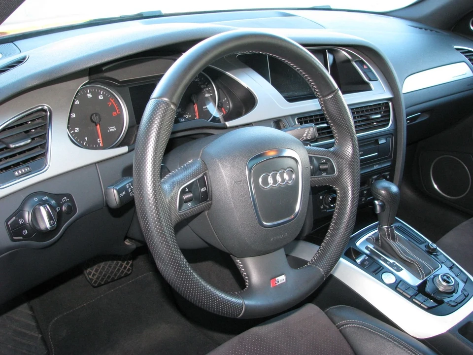 2011 Audi B8 A4 - Image 7 of 17
