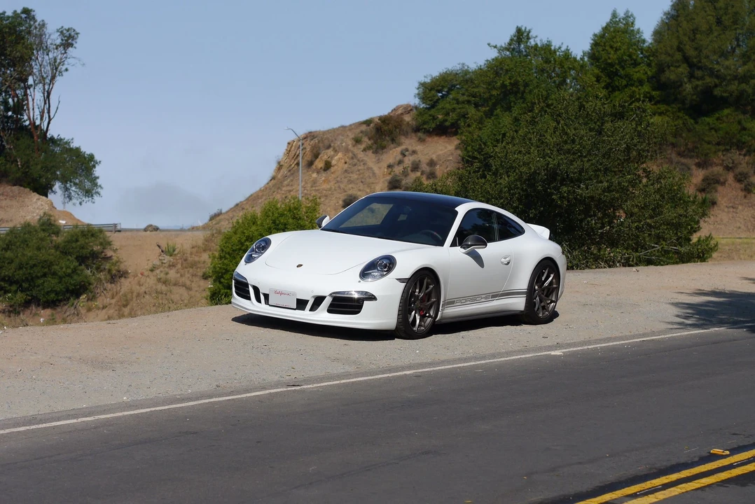 2013 Porsche 991 Carrera S - Image 8 of 8
