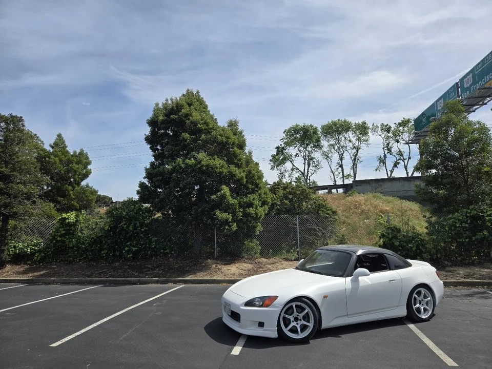 2002 Honda AP1 S2000 - Image 4 of 12