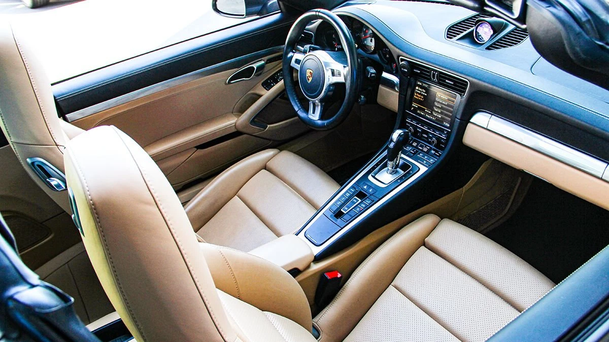 2016 Porsche 991 Targa 4 & 4S - Image 9 of 11