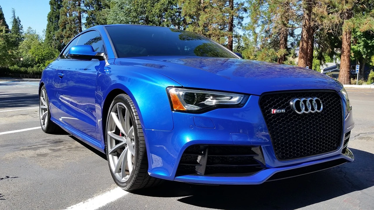 2015 Audi B8 RS5 - Image 2 of 4