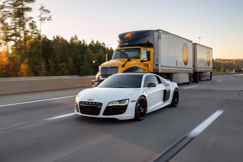 2011 Audi 42 R8 - Image 7 of 15