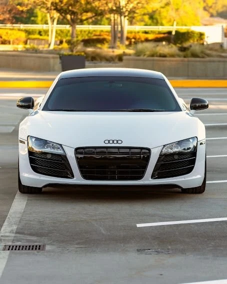 2011 Audi 42 R8 - Image 3 of 15