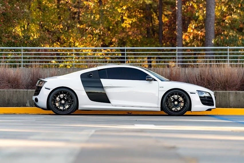 2011 Audi 42 R8 - Image 4 of 15