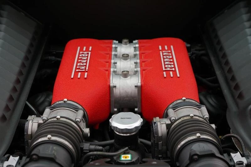 2011 Ferrari 458 Italia - Image 14 of 31