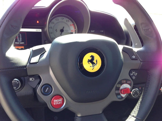 2011 Ferrari 458 Italia - Image 15 of 31
