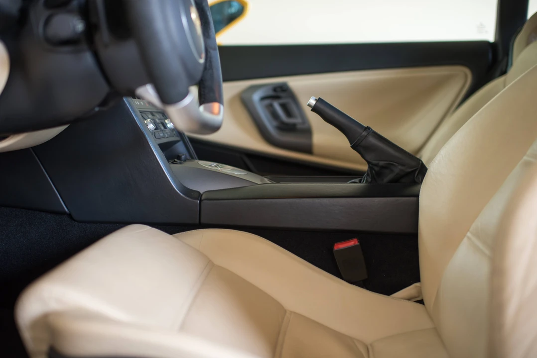 2004 Lamborghini Gallardo - Image 11 of 12