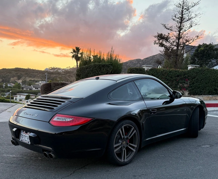 2011 Porsche 997 Carrera S - Image 8 of 18