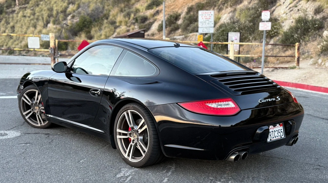 2011 Porsche 997 Carrera S - Image 6 of 18