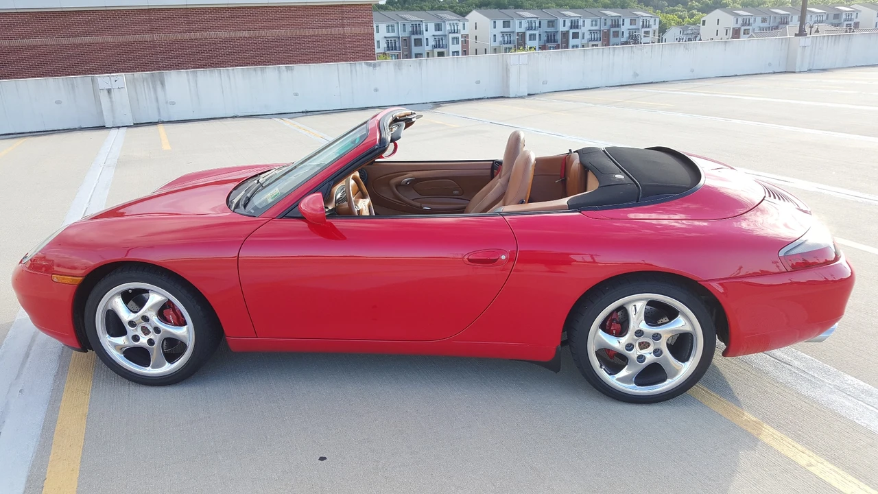 2001 Porsche 996 Carrera 4 - Image 3 of 10