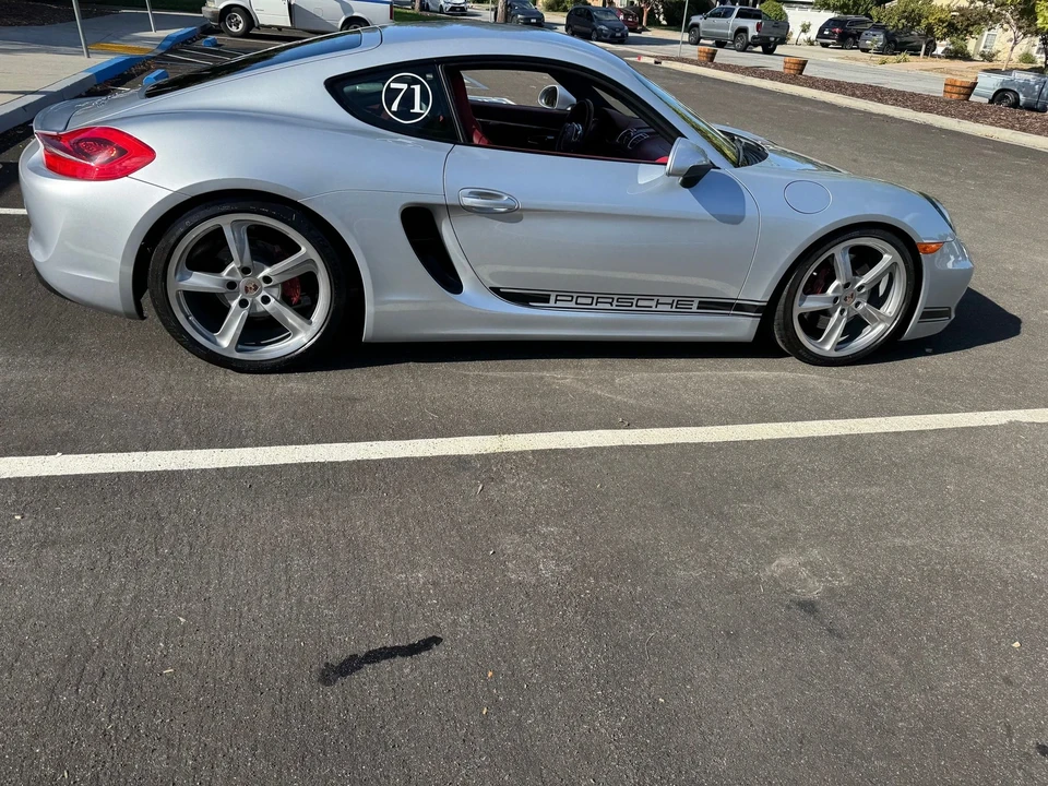 2014 Porsche 981 Cayman S - Image 2 of 9