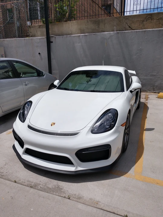 2016 Porsche 981 Cayman GT4 - Image 2 of 27