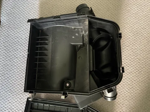 BMW Z4 Stock Airbox