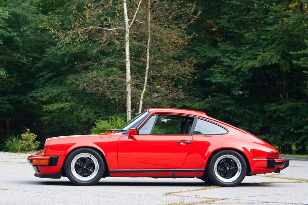 1984 Porsche 911 Carrera 3.2 - Image 3 of 31