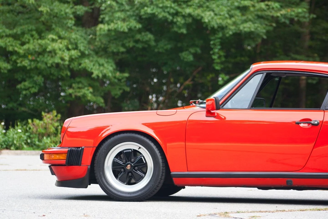 1984 Porsche 911 Carrera 3.2 - Image 7 of 31