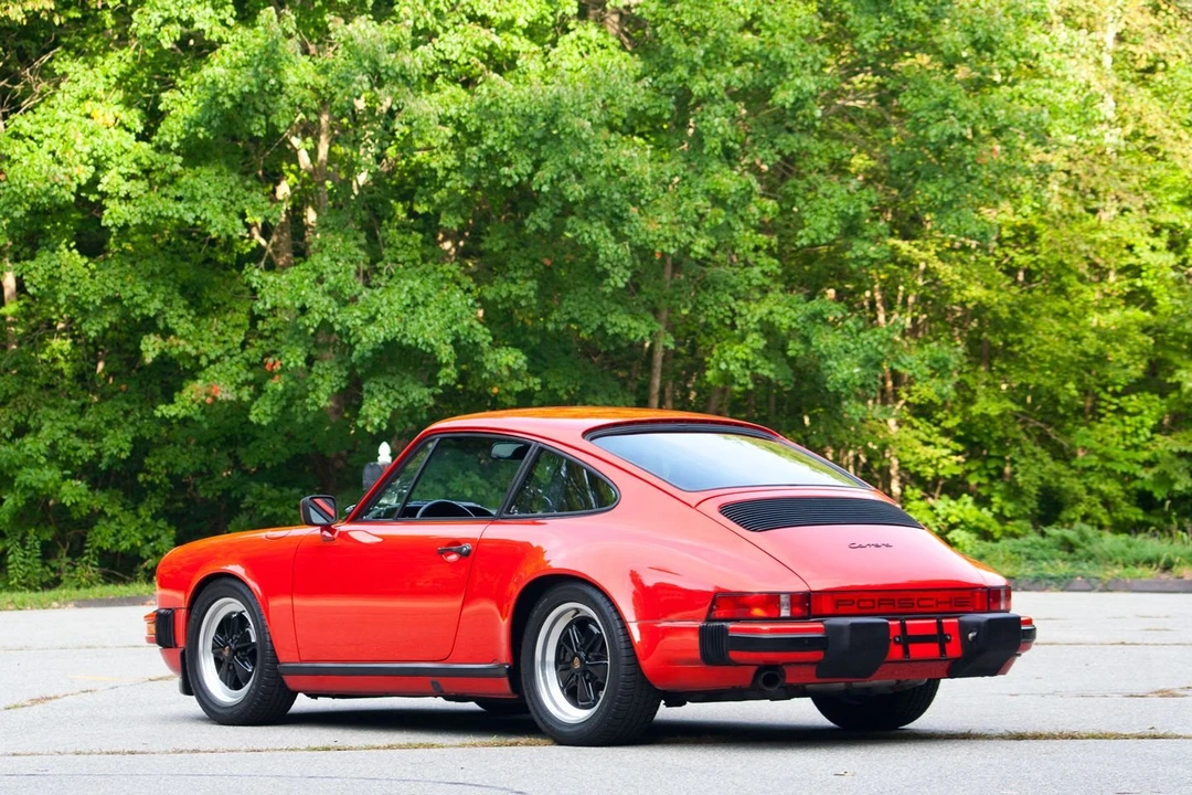1984 Porsche 911 Carrera 3.2 - Image 11 of 31