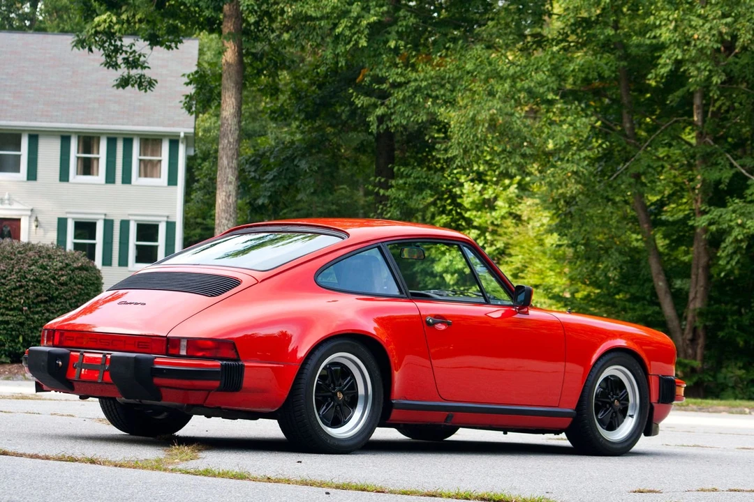 1984 Porsche 911 Carrera 3.2 - Image 15 of 31