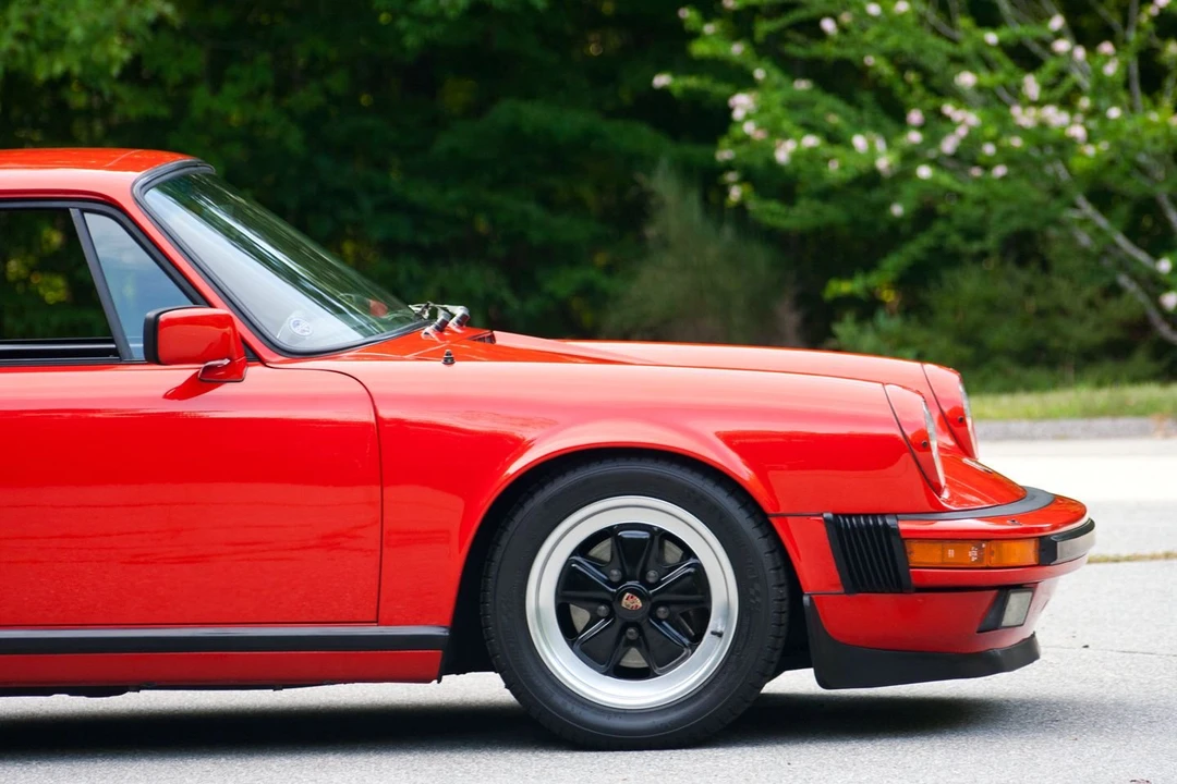 1984 Porsche 911 Carrera 3.2 - Image 22 of 31