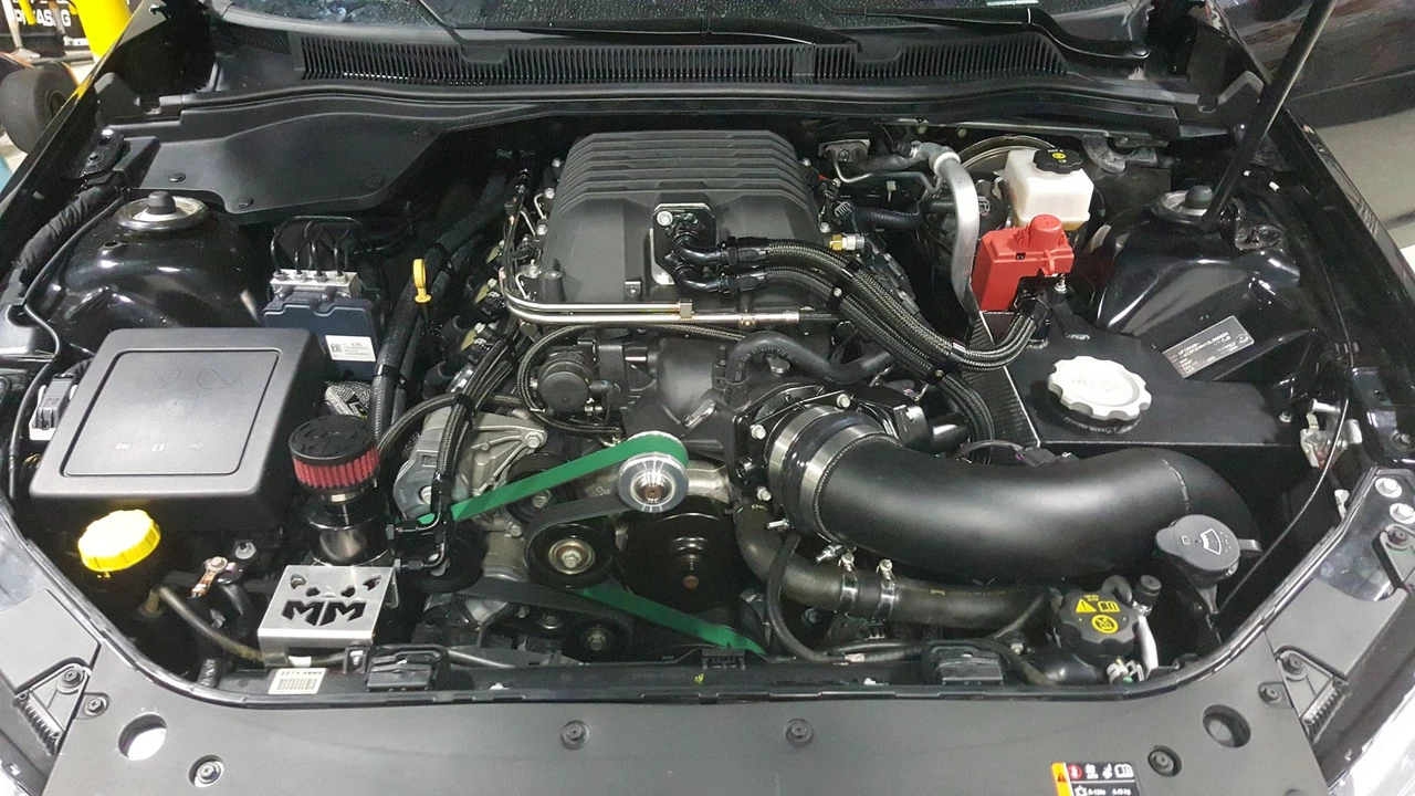2016 Chevrolet SS - Image 2 of 21