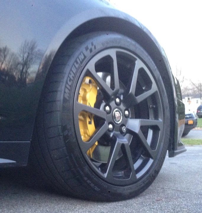 2013 Cadillac CTS-V 2nd Gen - Image 2 of 7