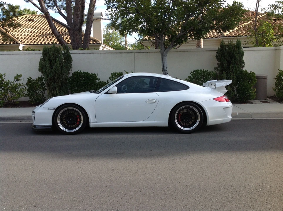 2010 Porsche 997 GT3 - Image 3 of 5