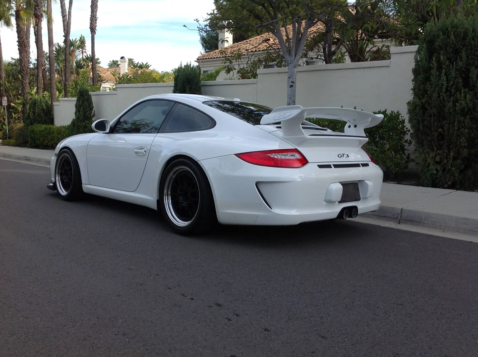 2010 Porsche 997 GT3 - Image 4 of 5